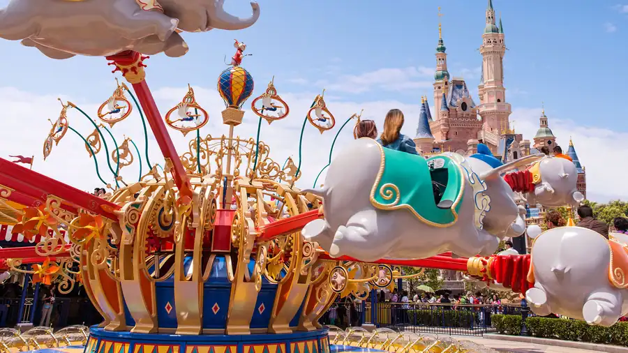 上海ディズニーランドのダンボ・ザ・フライング・エレファント | Magic